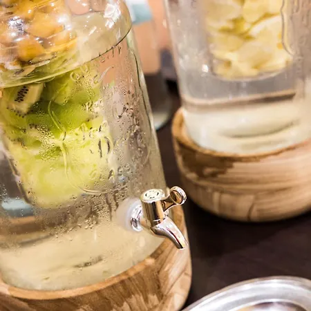 酒店 Viva - 20m From The & Large Breakfast 里米尼