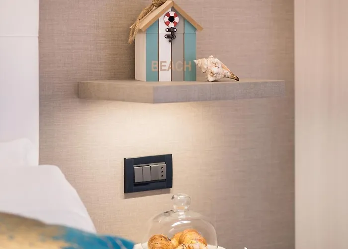 Viva - 20m From The & Large Breakfast Rímini