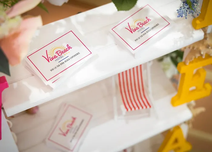 Viva - 20m From The & Large Breakfast