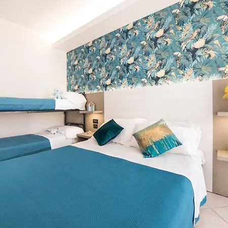 Hotel Viva - 20m From The & Large Breakfast